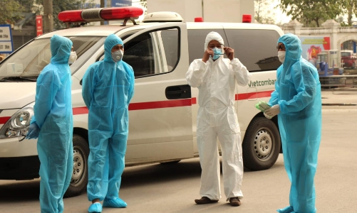 Nhân viên công chứng nhiễm Covid-19 tại Hà Nội đi khắp nơi, gặp nhiều người từ Bắc vào Nam