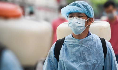 Ca nghi nhiễm Covid-19 Tp.HCM tiếp xúc gần 27 người trên chuyến bay của Vietnam Airlines 