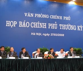 "Nền kinh tế đang ở vào giai đoạn khó khăn, nên mục tiêu tốc độ tăng trưởng ở mức 7,5% là phù hợp".