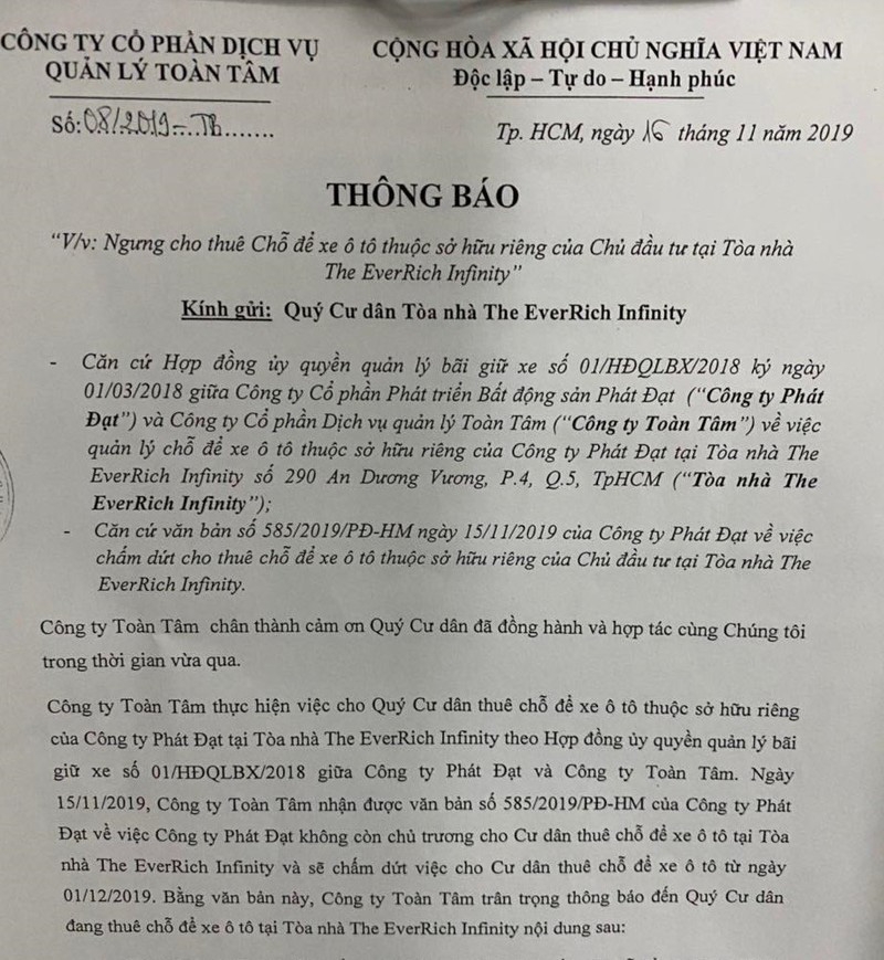 cu-dan-the-everrich-infinity-noi-gi-khi-khong-duoc-de-xe-hoi-trong-chung-cu