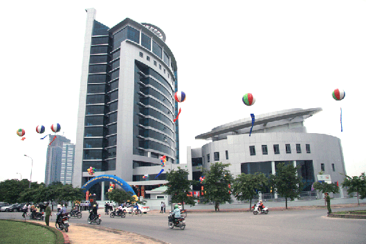 Cung Trí thức thành phố Hà Nội được đầu tư 200 tỷ đồng nhưng hiện đang bị sử dụng một cách lãng phí.