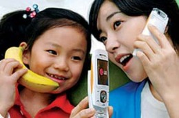 Theo Frost & Sullivan, giá cước di động của Việt Nam cao hơn 4 lần so với Indonesia.