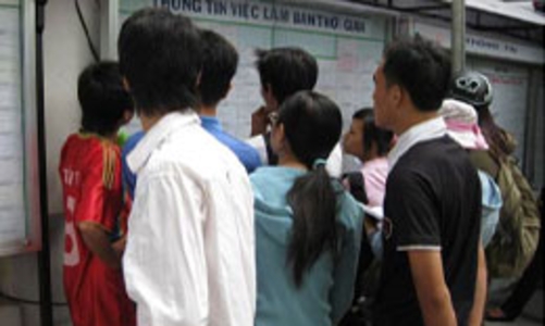 Sôi động thị trường lao động Tp.HCM 