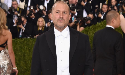 Những điều ít biết về giám đốc thiết kế huyền thoại của Apple