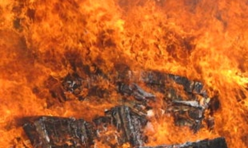 Sẽ bị truy tố nếu kinh doanh thuốc lá nhập lậu