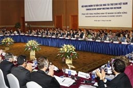 Tại hội nghị nhóm tư vấn các nhà tài trợ cho Việt Nam lần thứ 16, các nhà tài trợ đã cam kết dành 8,063 tỷ USD vốn ODA cho Việt Nam trong năm tới, mức kỷ lục từ trước đến nay.