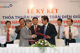 Lễ ký thỏa thuận hợp tác giữa Vietinbank với VRG.