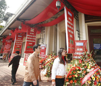 Bộ Tài chính sẽ có nhiệm vụ theo dõi, kiểm tra và giám sát việc thực hiện yêu cầu trên của các tập đoàn kinh tế, tổng công ty Nhà nước.