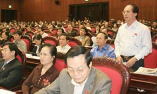 TS. Cao Sĩ Kiêm: Đã có chất vấn nhưng còn bên “phê”, bên “trốn”