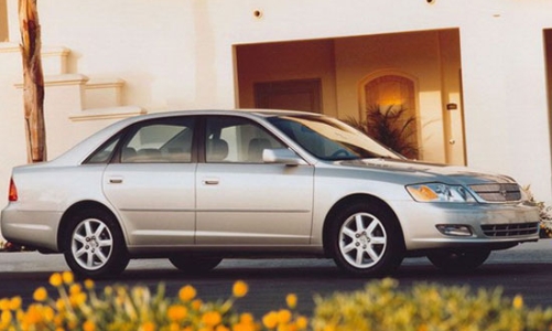 Toyota tiếp tục đón 