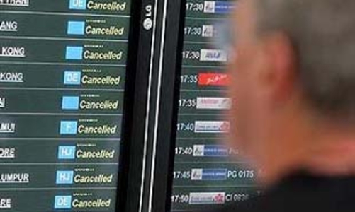 Liên tiếp hủy các chuyến bay đi Thái Lan