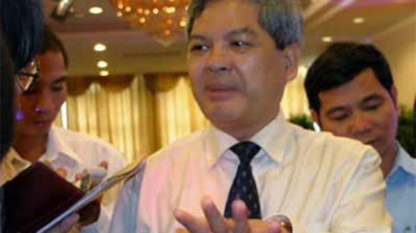 Hai hồ bùn đỏ ở Tây Nguyên “về lý thuyết thì an toàn”