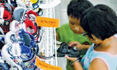 Hàng Việt sản xuất tại... Trung Quốc