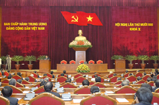 Trong một tuần diễn ra hội nghị, Ban chấp hành Trung ương Đảng (khóa X) đã xem xét toàn văn dự thảo cương lĩnh xây dựng đất nước trong thời kỳ quá độ lên chủ nghĩa xã hội (bổ sung, phát triển năm 2011) - Ảnh: Chinhphu.vn.