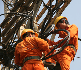 EVN hiện đang được thí điểm tổ chức theo mô hình tập đoàn - Ảnh: Việt Tuấn.