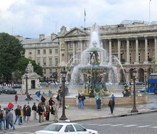 Viện Thống kê Quốc gia Pháp (INSEE) vừa dự báo, tăng trưởng kinh tế của Pháp trong quý 32008 sẽ là 0%.