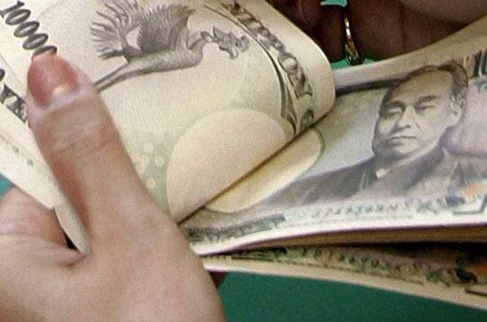 Đồng Yên lại tăng vọt lên mức cao nhất trong 15 năm so với USD.