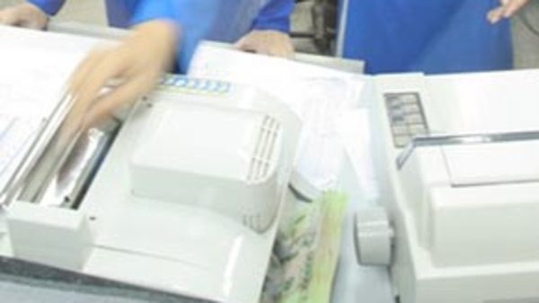 Lập ngân hàng: Không thận trọng sẽ quá muộn