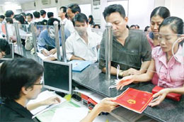 Đăng ký kinh doanh tại Sở Kế hoạch và Đầu tư Tp.HCM - Ảnh: Lê Toàn.