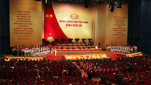 Khai mạc Đại hội XI: Thể chế kinh tế vẫn là điểm yếu