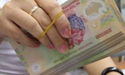 Vì sao ngân hàng “nháo nhào” vơ vốn?