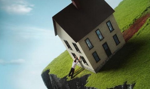 Hy Lạp “chỉ là phần nổi của tảng băng chìm”