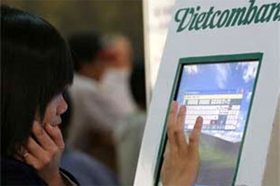 Ngân hàng Nhà nước yêu cầu Vietcombank phải tổ chức Đại hội đồng cổ đông để thông qua phương án tăng vốn điều lệ.