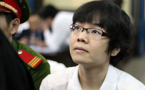 Tổng số tiền mà 22 bị cáo vụ Huyền Như phải bồi thường là gần 14.000 tỷ đồng nhưng qua xác minh tài sản gần như không có gì...<br>