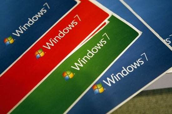 Doanh thu từ Windows 7 đã nâng bật lợi nhuận của Microsoft - Ảnh: AP.