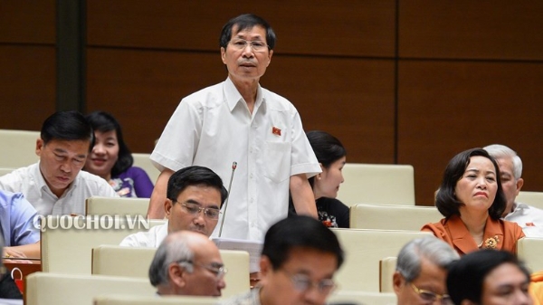 “Tôi đang ngồi cạnh Tổng Kiểm toán, Bộ trưởng trả lời chưa chính xác”