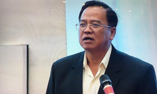 “Tại sao doanh nghiệp lại chỉ biếu xe hơi?”