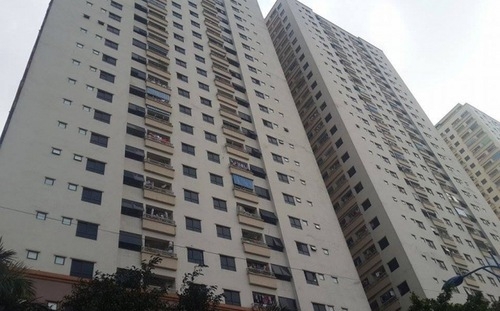 Công ty Savills Việt Nam cho biết, chỉ số giá nhà ở tại Hà Nội trong quý
 4/2016 cũng giảm 1,5 điểm theo quý và -3,9 điểm theo năm do giá thứ cấp
 giảm bởi sự tăng nhanh của nguồn cung mới.