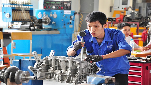 Thực hiện hiệu quả kết nối giữa doanh nghiệp và trường nghề sẽ góp phần nâng cao chất lượng nguồn nhân lực. Ảnh minh họa. 