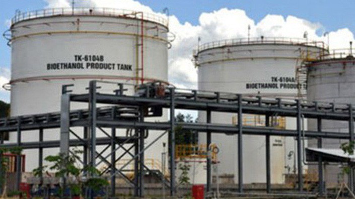 Nhà máy sản xuất nhiên liệu sinh học Dung Quất đang dừng sản xuất do giá thành cao, thua lỗ lớn.