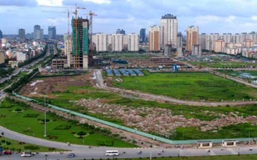 Đối tượng lấy ý kiến về dự thảo Luật đất đai sửa đổi bao gồm: hội đồng
 nhân dân, UBND các cấp; các tổ chức chính trị - xã hội, các doanh nghiệp, các viện nghiên cứu, học viện, trường đại 
học; các tầng lớp nhân dân...