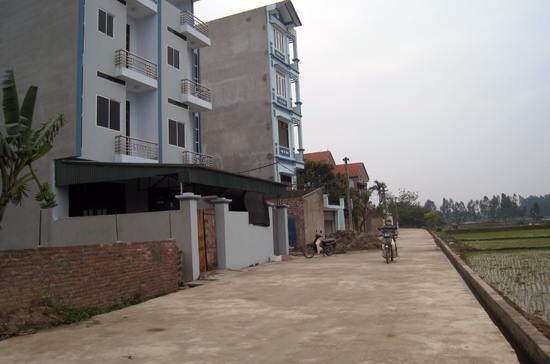 Đất trên các trục đường liên thôn tại Phương Trạch, Vĩnh Ngọc này được các chủ nhân ra giá thấp nhất từ 40 triệu đồng/m2.