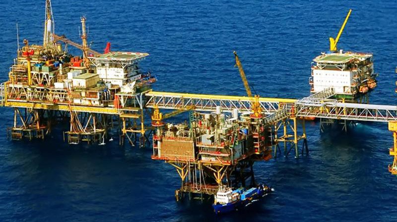 Xuất khẩu dầu thô sang Trung Quốc chiếm gần 45% trong tổng khối lượng và tổng kim ngạch xuất khẩu dầu thô của Việt Nam. Ảnh: Quang Phúc