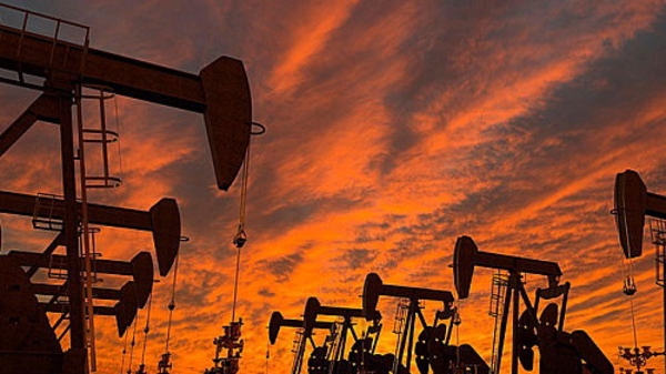 Giá dầu đã tăng gần 70% sau 14 tháng