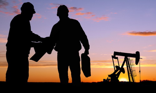 Một số chuyên gia cho rằng tình trạng cháy rừng tại Canada sẽ sớm được giải quyết, vì vậy nhà đầu tư không nên quá kỳ vọng rằng yếu tố này sẽ giúp giá dầu tăng trong thời gian dài - Ảnh: HuffingtonPost.