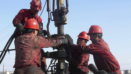 Tính đến hiện tại, giá dầu thô trên thị trường Mỹ vẫn tăng được 90% từ mức thấp nhất trong 13 năm thiết lập vào tháng 2/2016 - Ảnh: PinInterest.<br>