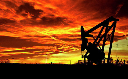 Chuyên gia thuộc Morgan Stanley nhấn mạnh việc dự trữ dầu tại Mỹ giảm 4,9% trong tuần qua chỉ mang tính thời điểm và nó có nhiều nguyên nhân đặc thù sẽ không lặp lại - Ảnh: Sputnik.