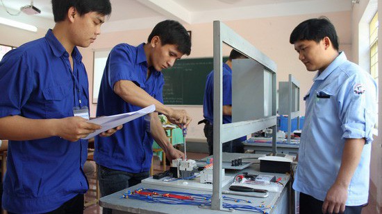 Sinh viên thực hành kỹ năng nghề. Ảnh minh họa. 