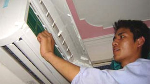 Xét mở rộng, tăng thuế tiêu thụ đặc biệt