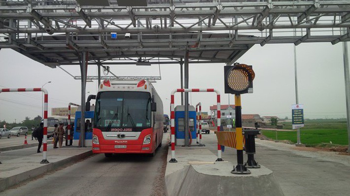 Thực hiện bảo đảm đúng lộ trình chuyển sang thu tự động không dừng theo quy định tại Nghị quyết của Quốc hội và chỉ thị của Thủ tướng.