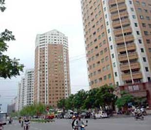 Cơn sốt nhà đất năm 2008 chỉ chấm dứt khi có chính sách thắt chặt tiền tệ, nguồn cung từ các ngân hàng bị cắt đứt.