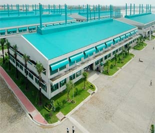 Một khu công nghiệp tại tỉnh Vĩnh Long. Theo số liệu từ Bộ Kế hoạch và Đầu tư, trong 9 tháng đầu năm 2008, vốn đầu tư thực hiện của các doanh nghiệp FDI cũng đạt 8,1 tỷ USD, tăng 37,3% so với cùng kỳ năm trước.
