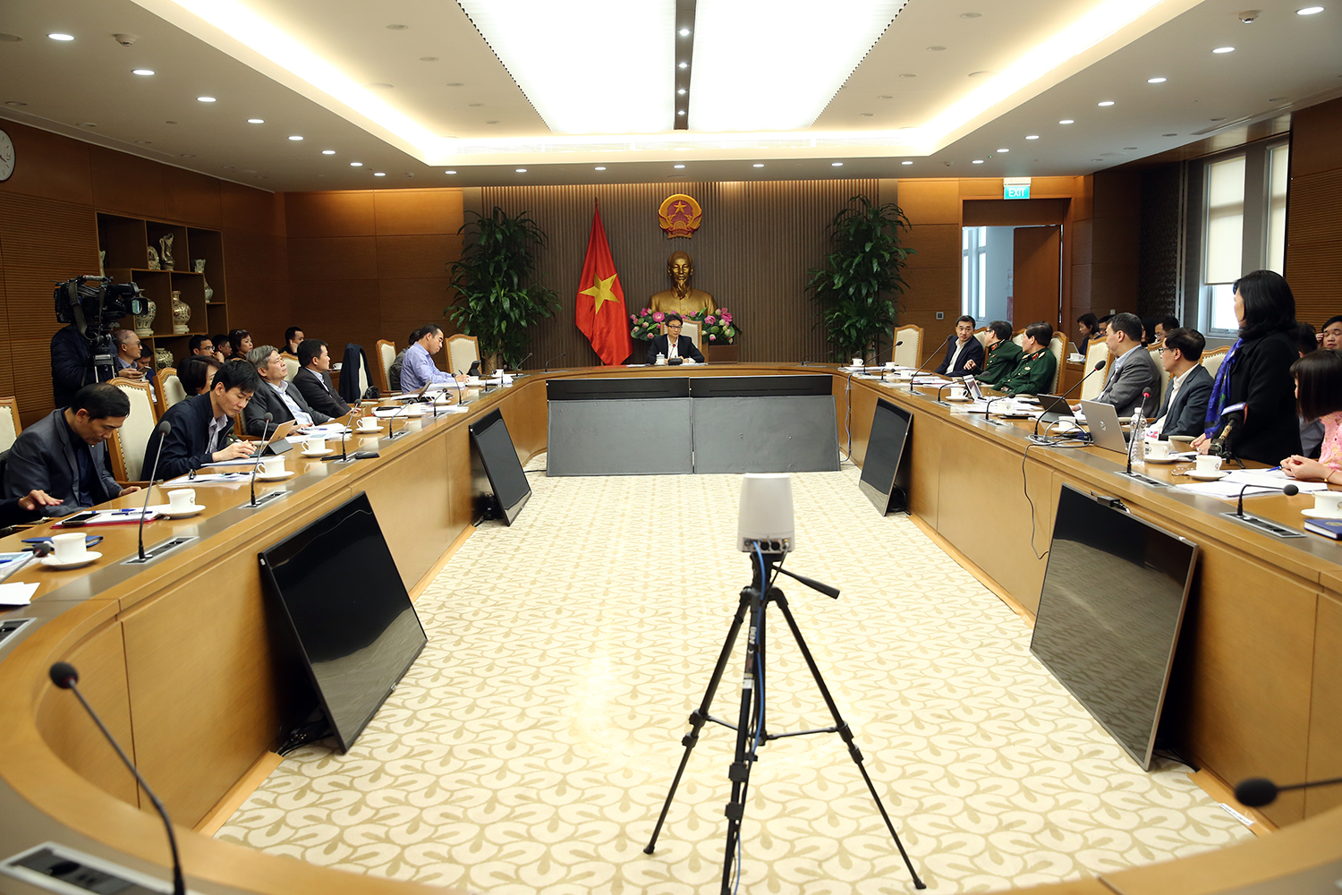 Toàn cảnh cuộc họp - Ảnh: VGP