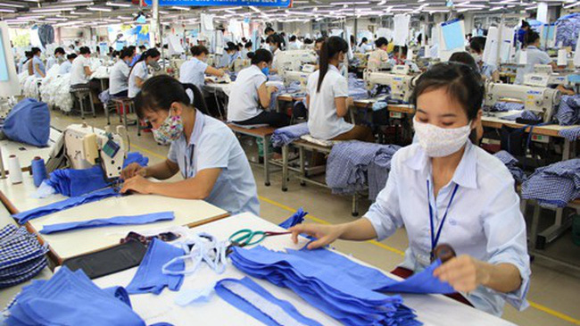 Việc làm của lao động trong ngành dệt may cũng bị ảnh hưởng nặng nề do Covid-19. Ảnh minh họa. 