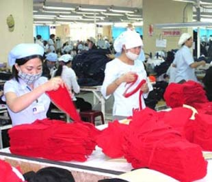 Đóng bảo hiểm xã hội đầy đủ cho người lao động là trách nhiệm của doanh nghiệp.