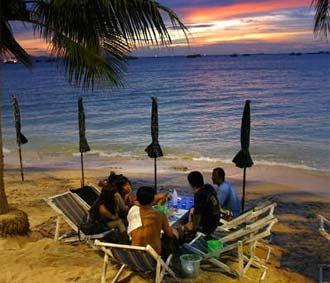 Bãi biển Pattaya (Thái Lan).